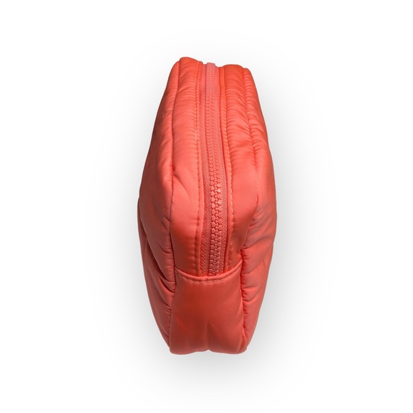 new Ulta ❤︎︎ Puffy Luxe Travel Zip Top Skincare + Makeup Case ❤︎︎ Coral Pink ❤︎︎ - Picture 5 of 16